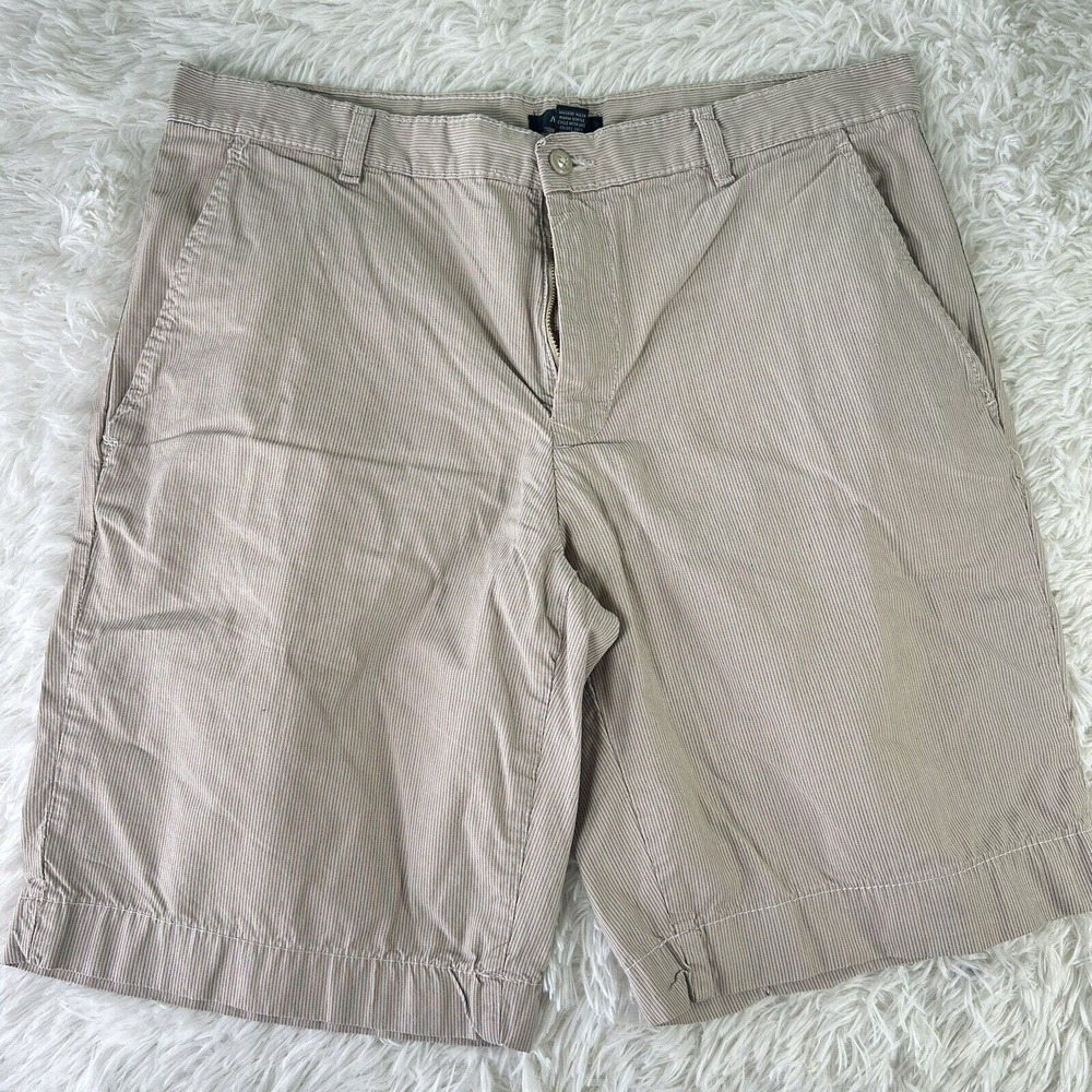 Alfani Men’s Shorts Size‎ 34 Beige Tan Striped Plaid Shorts Front Back Pockets